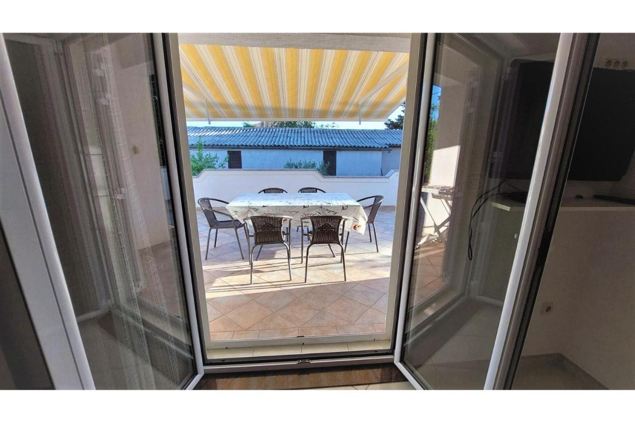 Apartments & Room Masa Starigrad Paklenica Exterior photo