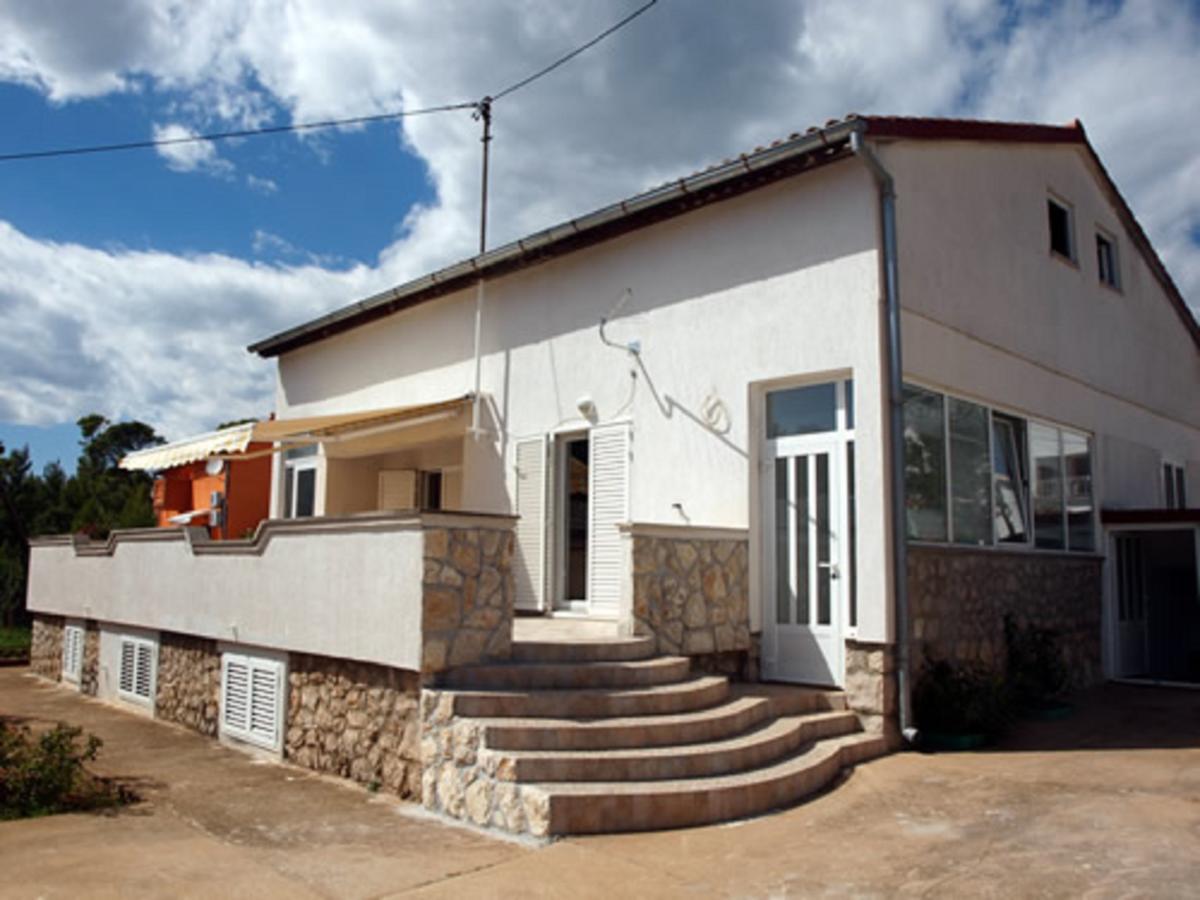 Apartments & Room Masa Starigrad Paklenica Exterior photo